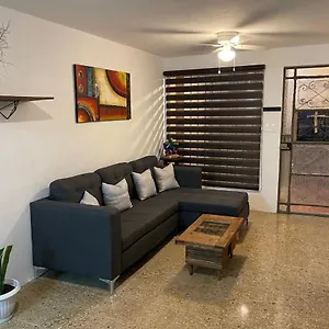 Merida, Casa De La Luna Mérida
