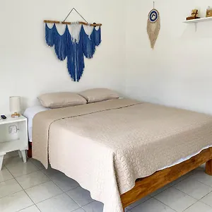 Apartamento Cómodo Estudio Cerca Del Aeropuerto Y Centro De